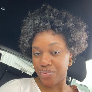 Meet your Posher, Jameelah